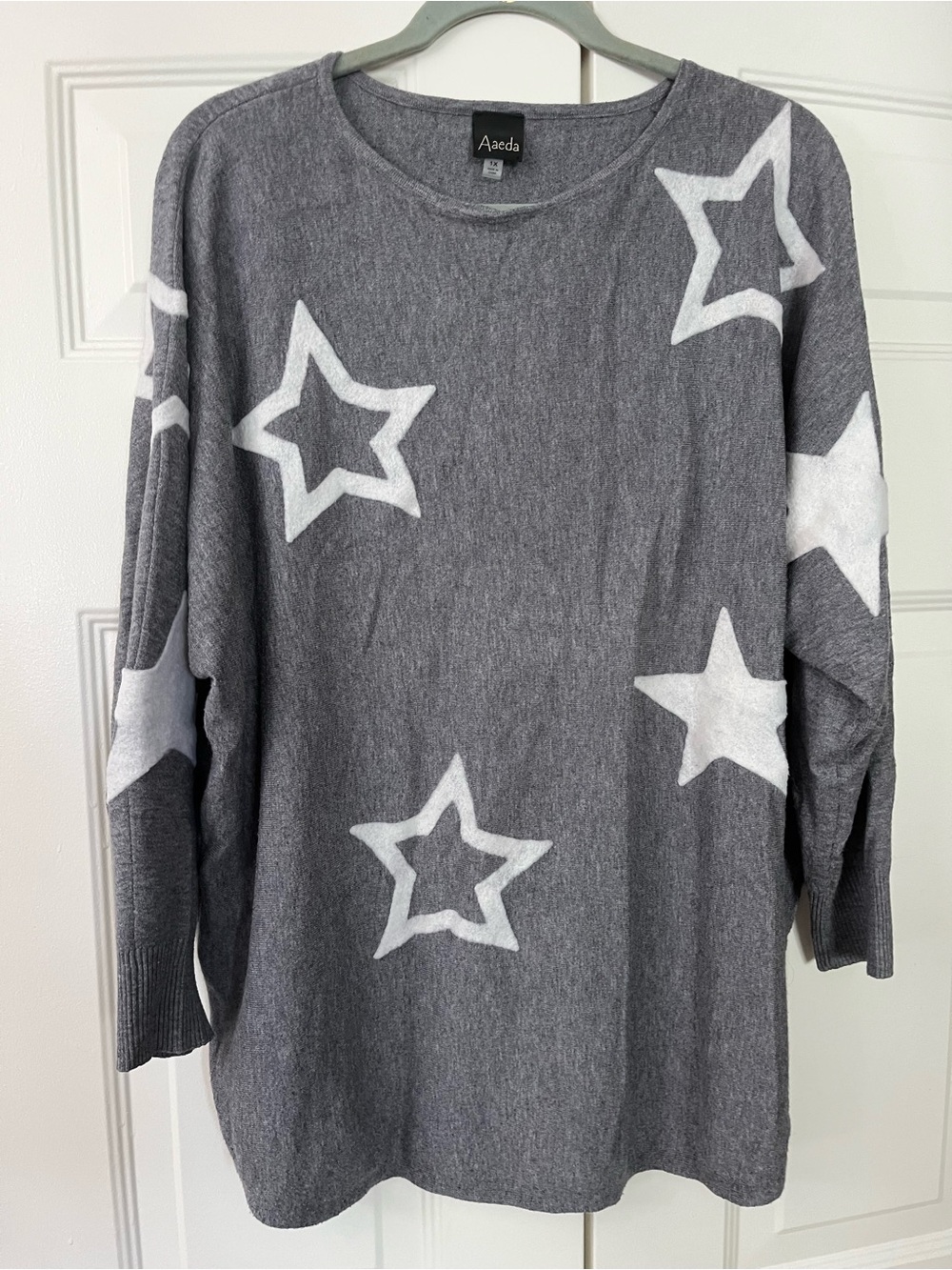 Aaeda Gray Stars Sweater